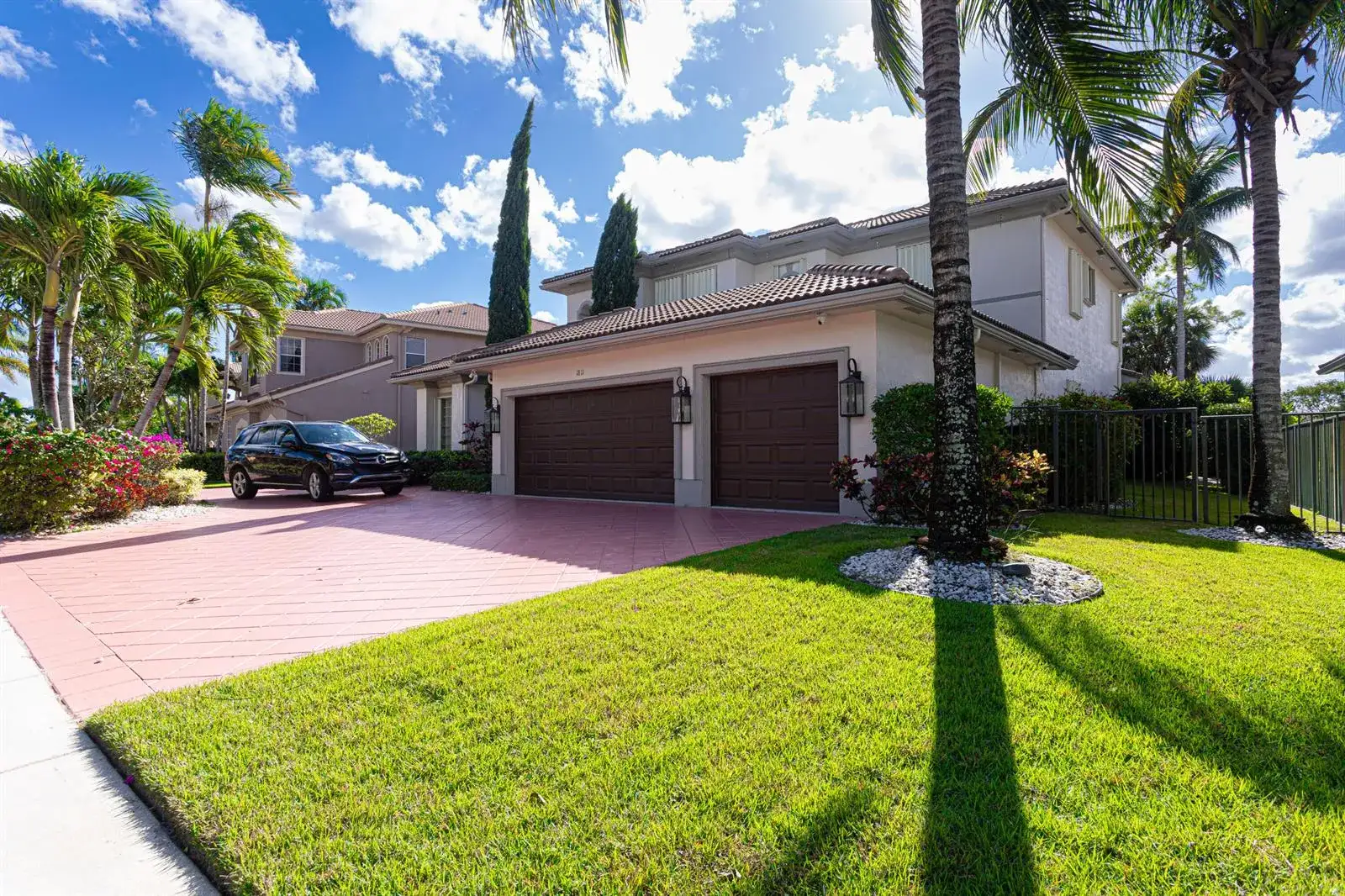 1811 Waldorf Drive, Royal Palm Beach FL 33411 photo 3