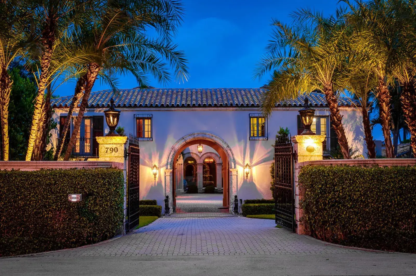 790 S County Road, Palm Beach FL 33480