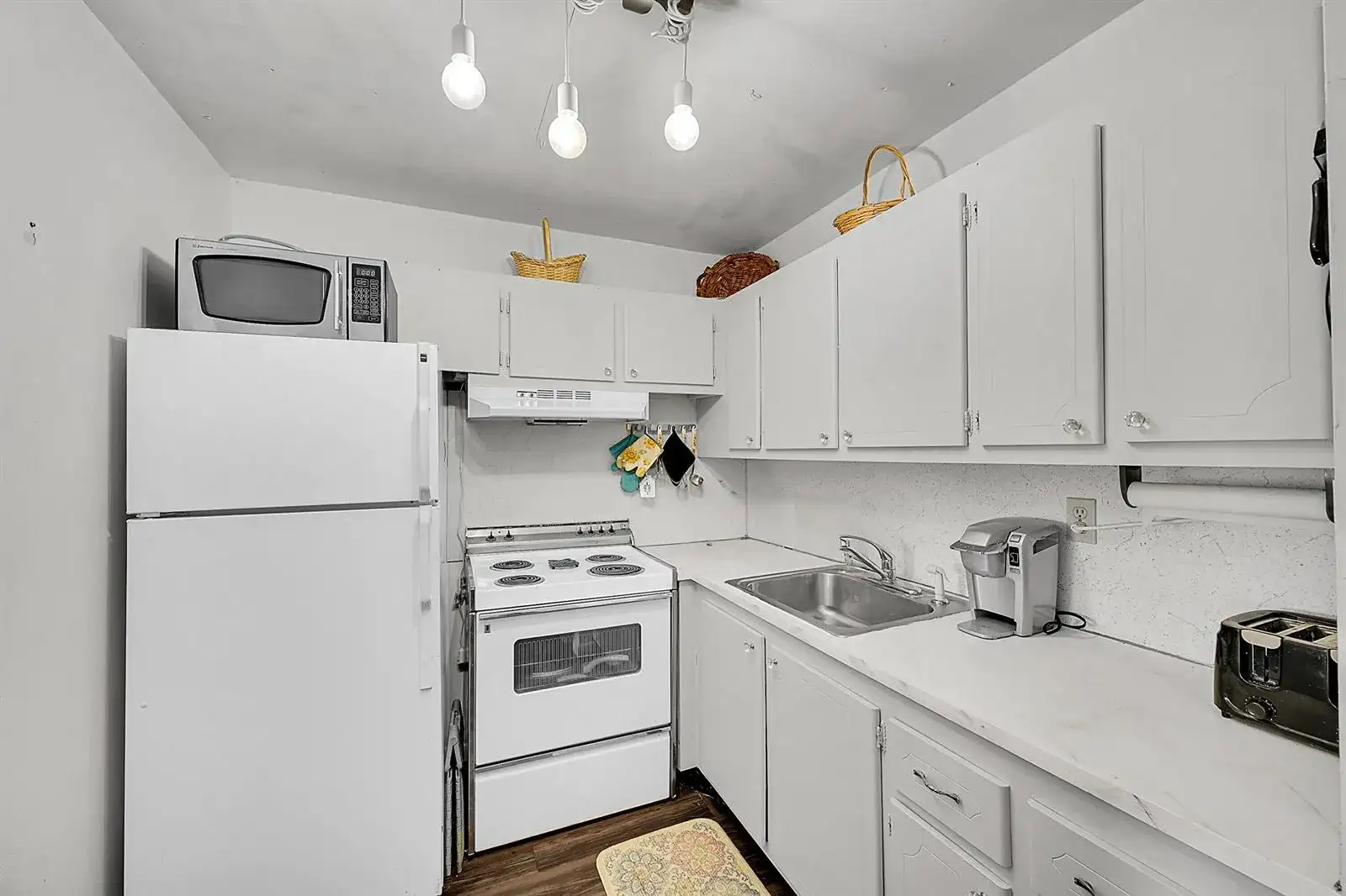 312 Sheffield M, West Palm Beach FL 33417 photo 4