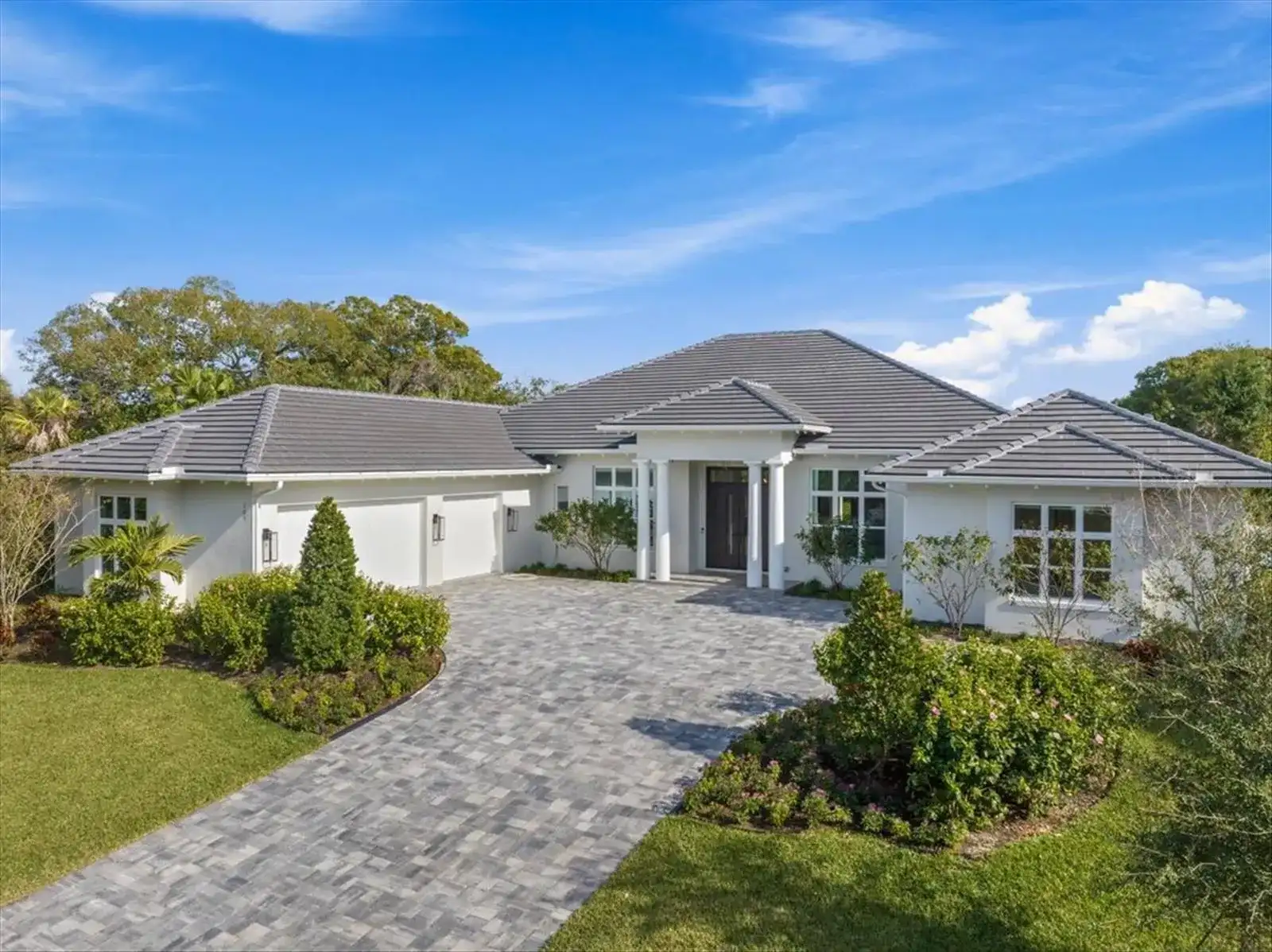 201 Shores Drive, Vero Beach FL 32963