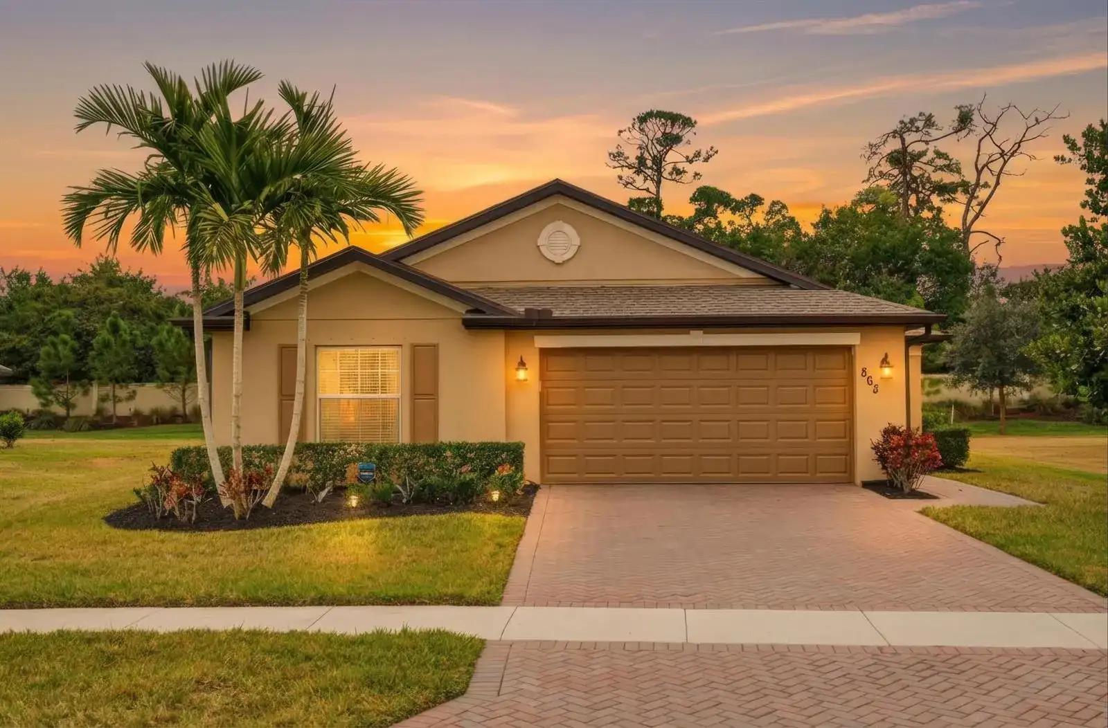 868 Bent Creek Drive, Fort Pierce FL 34947 photo 4