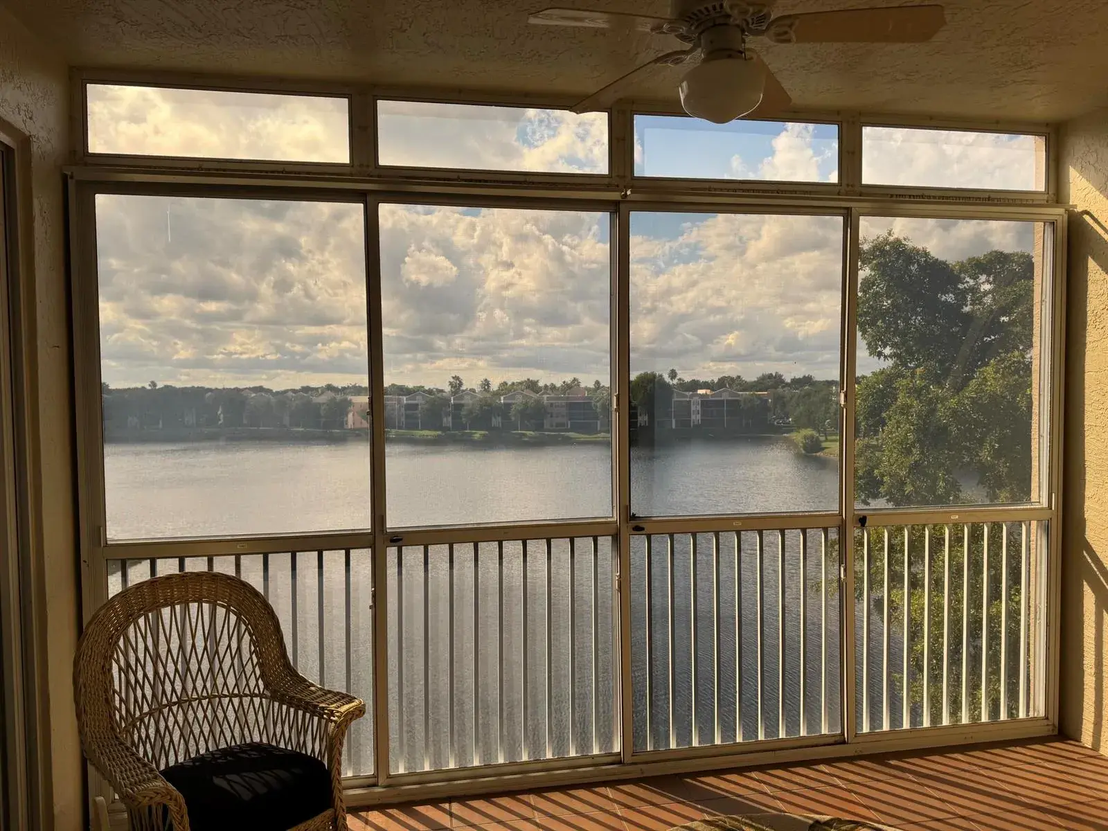 7715 Southampton Terrace # 405, Tamarac FL 33321
