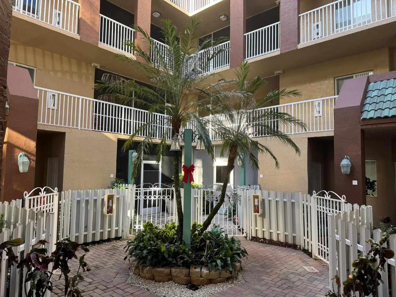 7715 Southampton Terrace # 405, Tamarac FL 33321