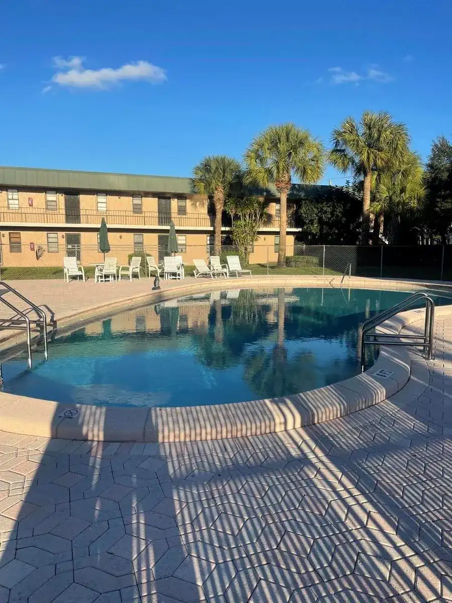 1081 SE Monterey Road # 31, Stuart FL 34994 photo 3