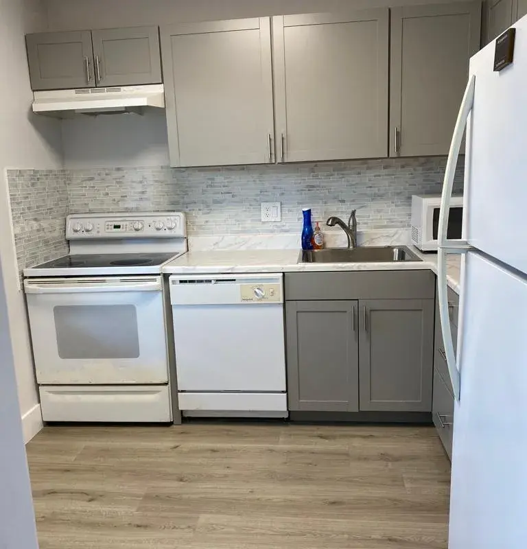 19 Abbey Lane # 206, Delray Beach FL 33446