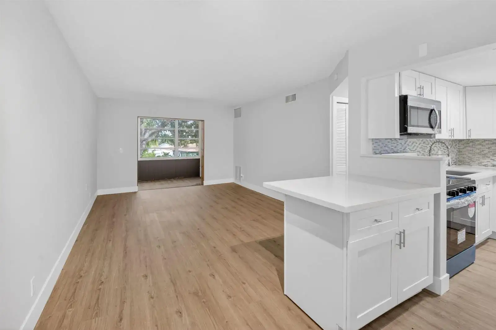 2213 NE 1st Court # 204, Boynton Beach FL 33435 photo 5