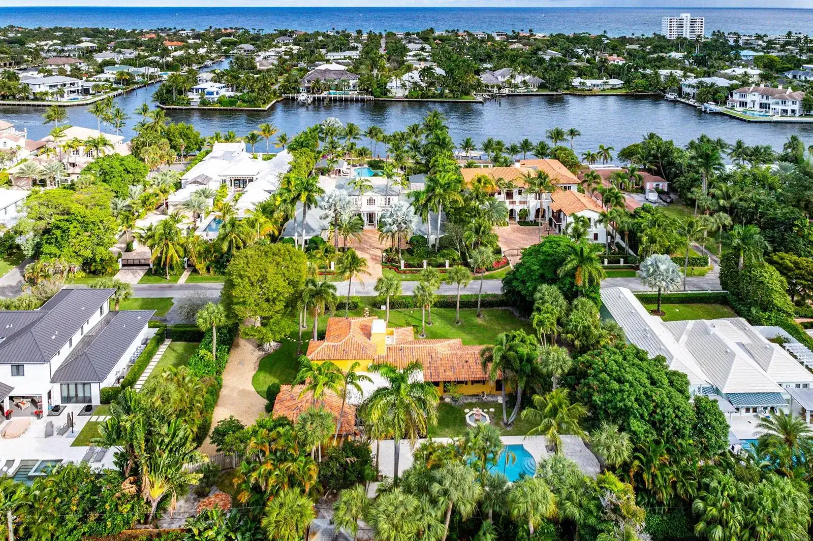 334 Palm Trail, Delray Beach FL 33483