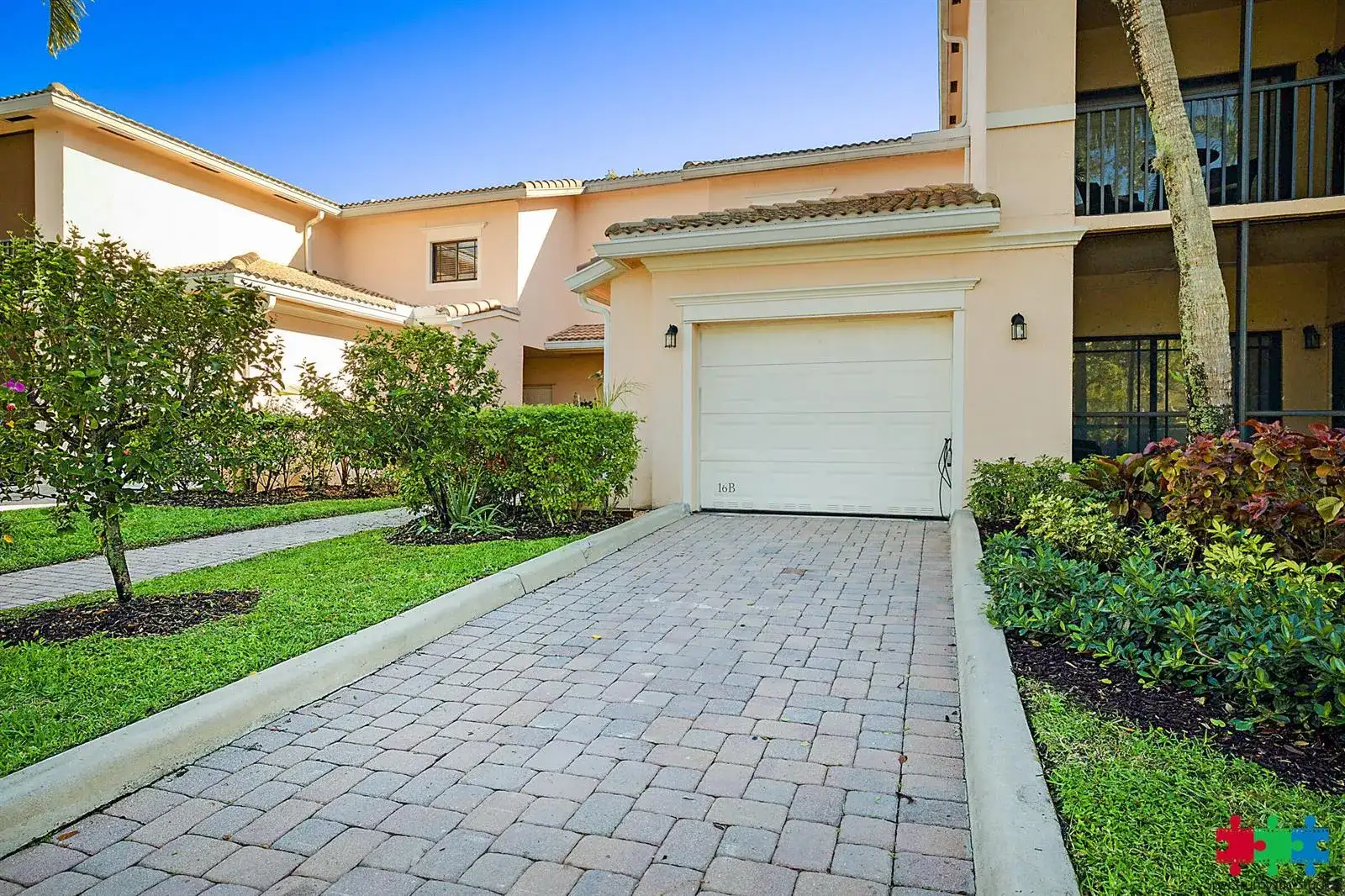 2916 Tuscany Court # 104, Palm Beach Gardens FL 33410 photo 2