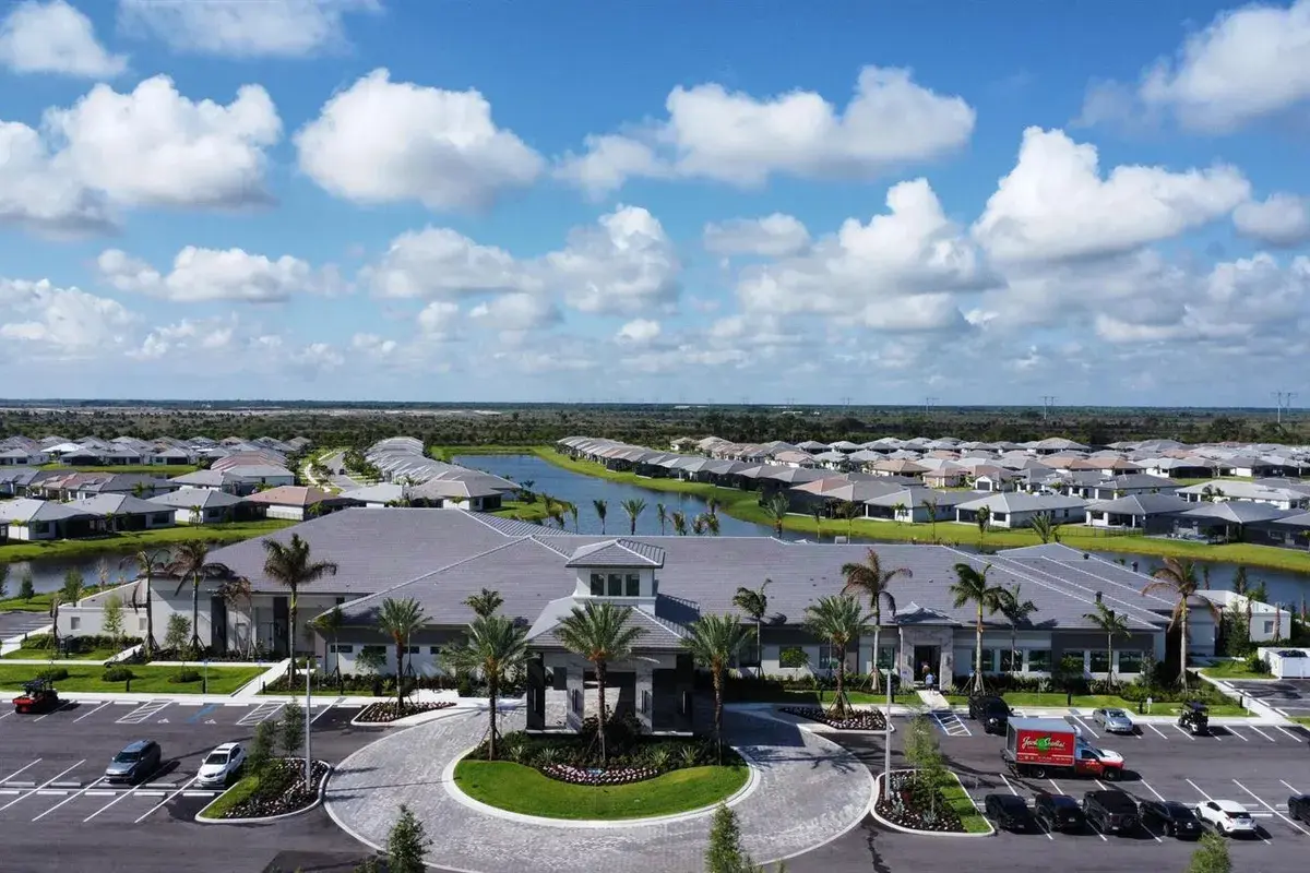 13422 SW Brightside Way, Port St. Lucie FL 34987