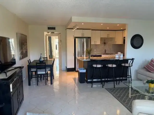4008 Birkshire A # 4008, Deerfield Beach FL 33442 photo 2