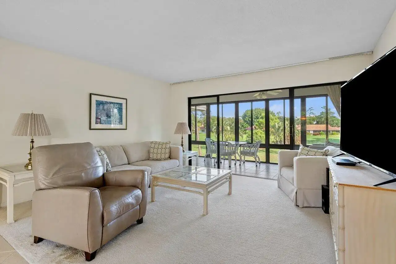 4665 Kittiwake Court, Boynton Beach FL 33436 photo 3