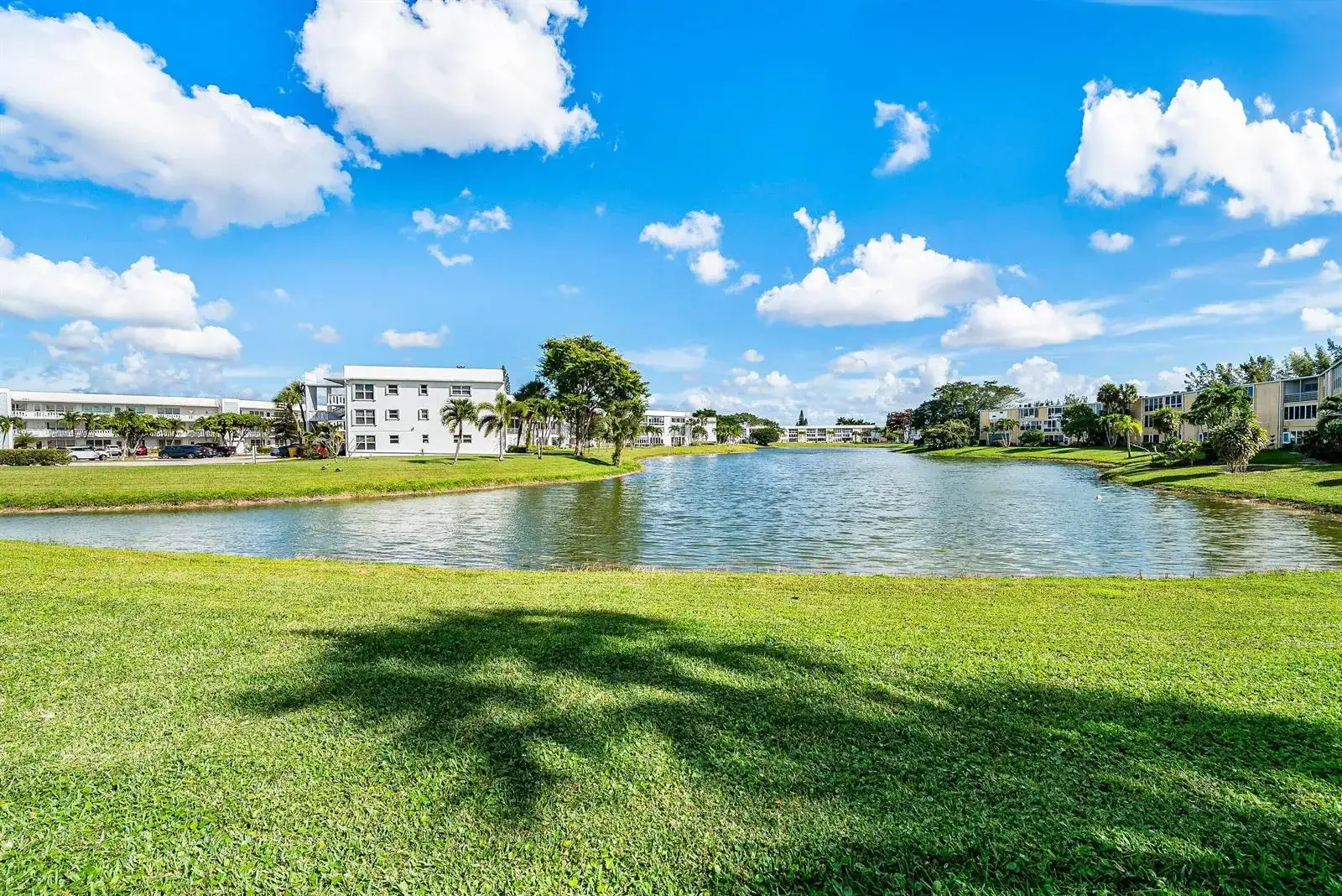187 Wellington K, West Palm Beach FL 33417 photo 2