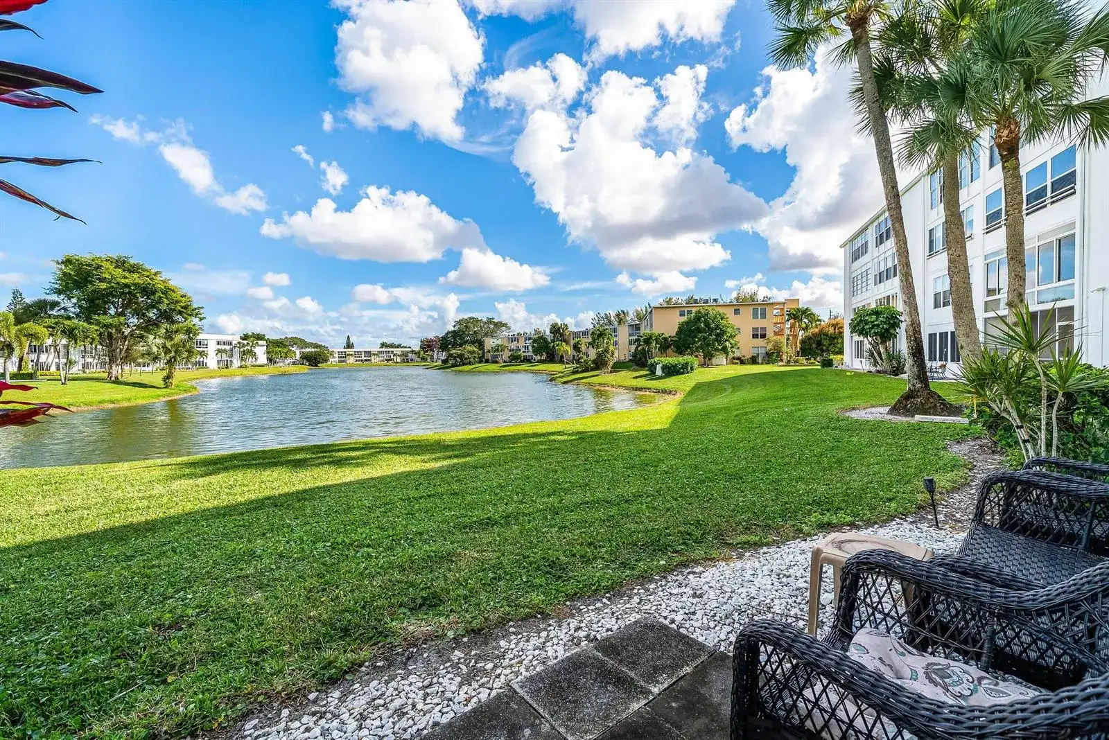 187 Wellington K, West Palm Beach FL 33417 photo 4