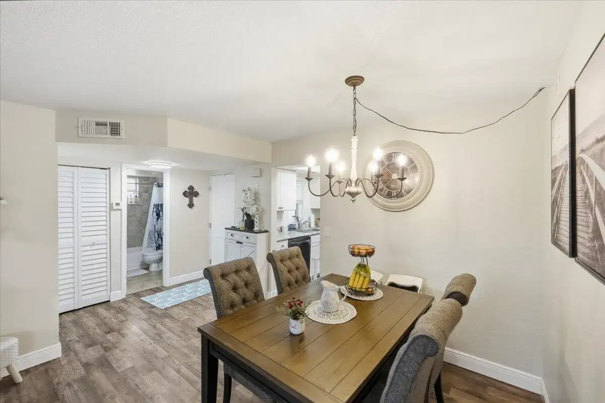 1506 SE Royal Green Circle # 204, Port St. Lucie FL 34952 photo 3