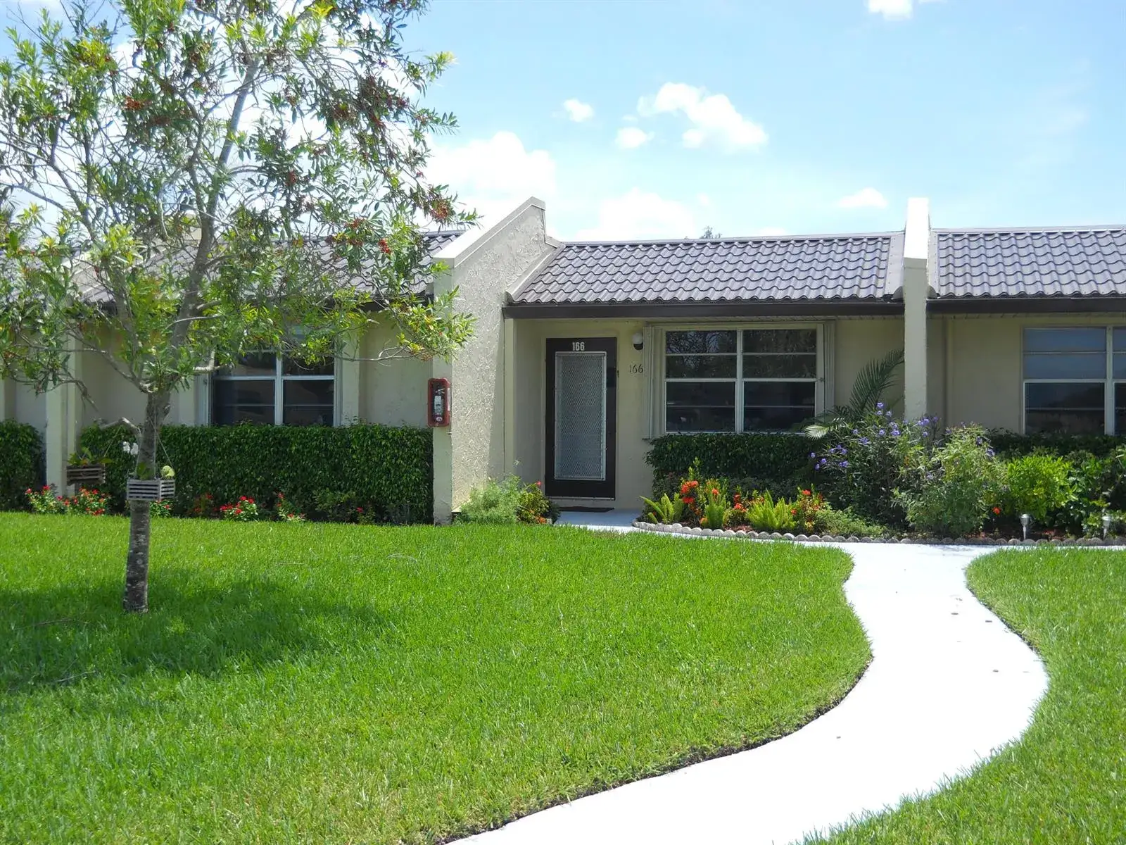 166 Lake Meryl Drive # 166, West Palm Beach FL 33411
