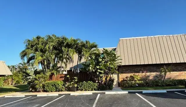 1420 Ocean Way # 29a, Jupiter FL 33477