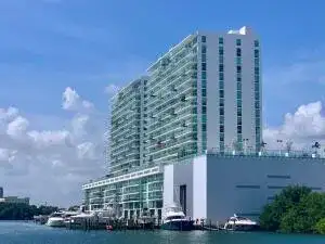 400 Sunny Isles Boulevard # 1022, Sunny Isles Beach FL 33160 photo 2