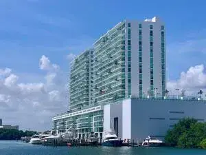 400 Sunny Isles Boulevard # 1022, Sunny Isles Beach FL 33160