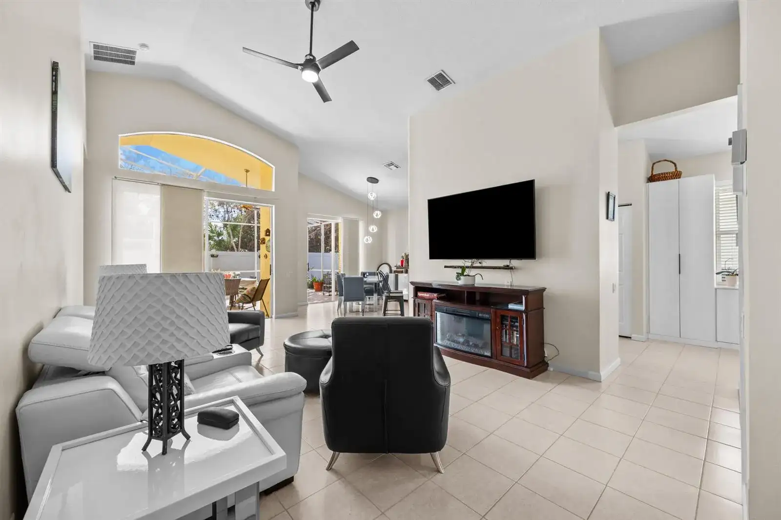 148 NW Pleasant Grove Way, Port St. Lucie FL 34986 photo 4