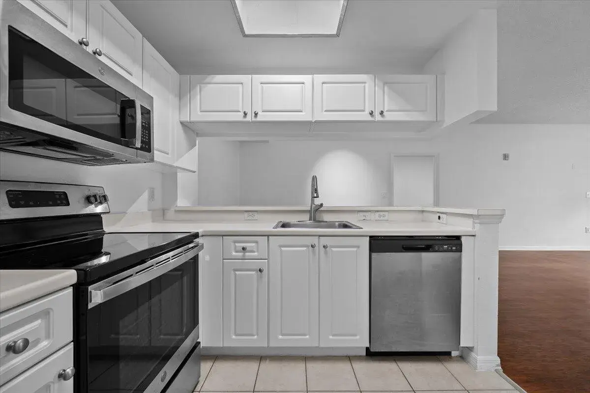 2804 Sarento Place # 303, Palm Beach Gardens FL 33410