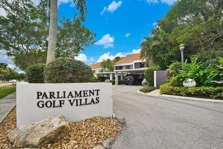 2517 Presidential Way # B, West Palm Beach FL 33401