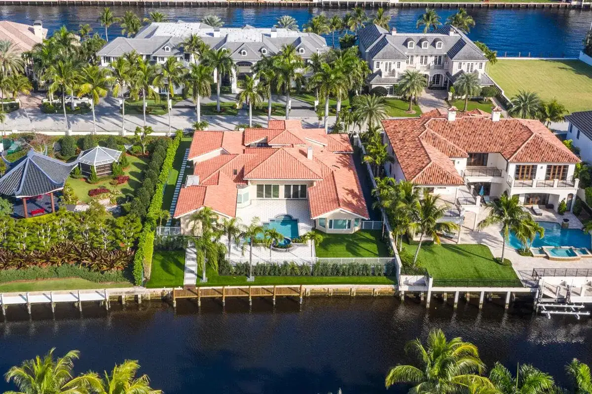 533 E Alexander Palm Road, Boca Raton FL 33432 photo 2
