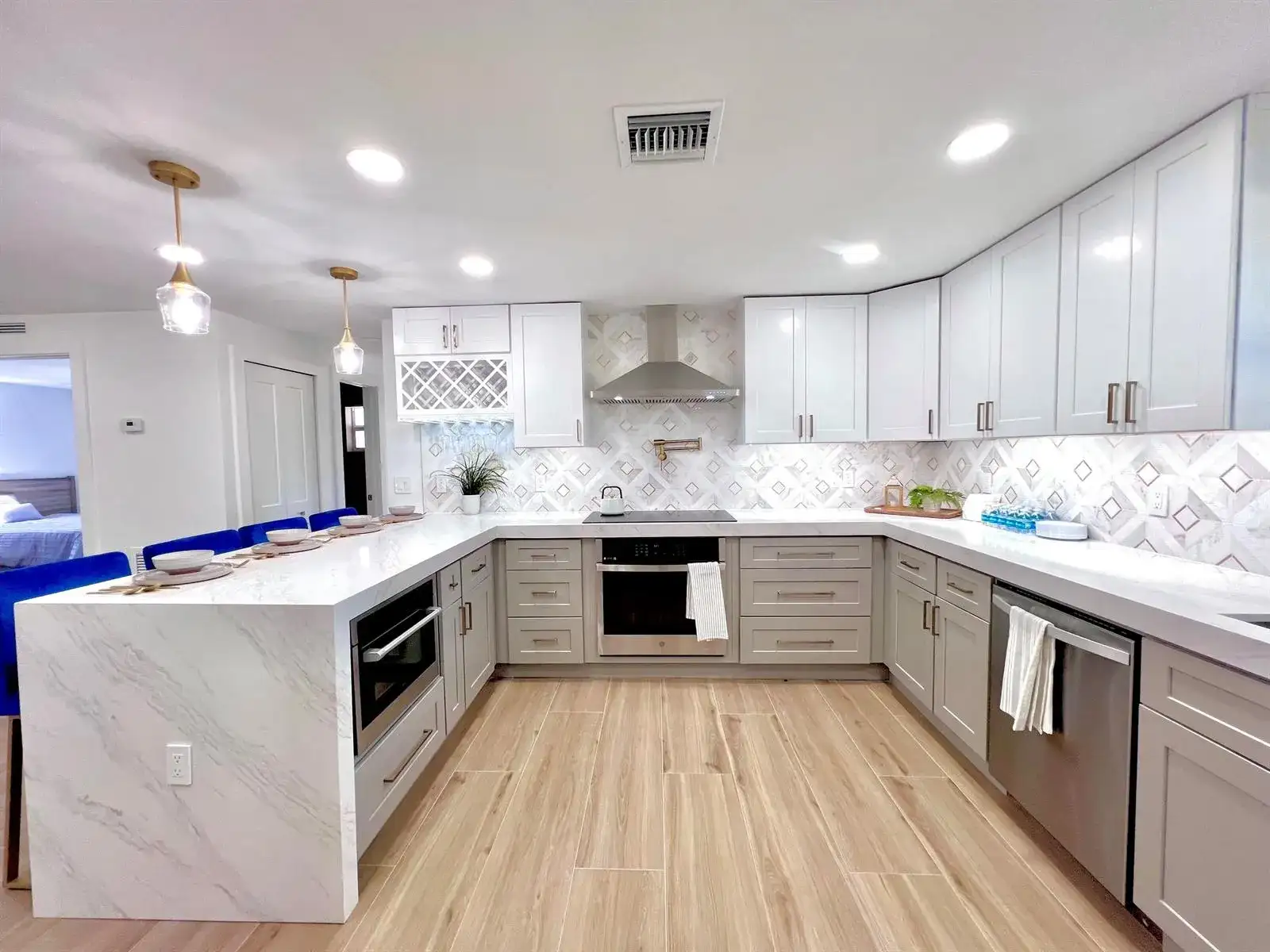 118 SW 9th Avenue, Delray Beach FL 33444 photo 3