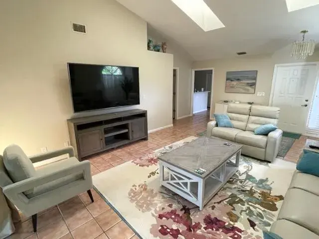 1008 Ocean Dunes Circle, Jupiter FL 33477