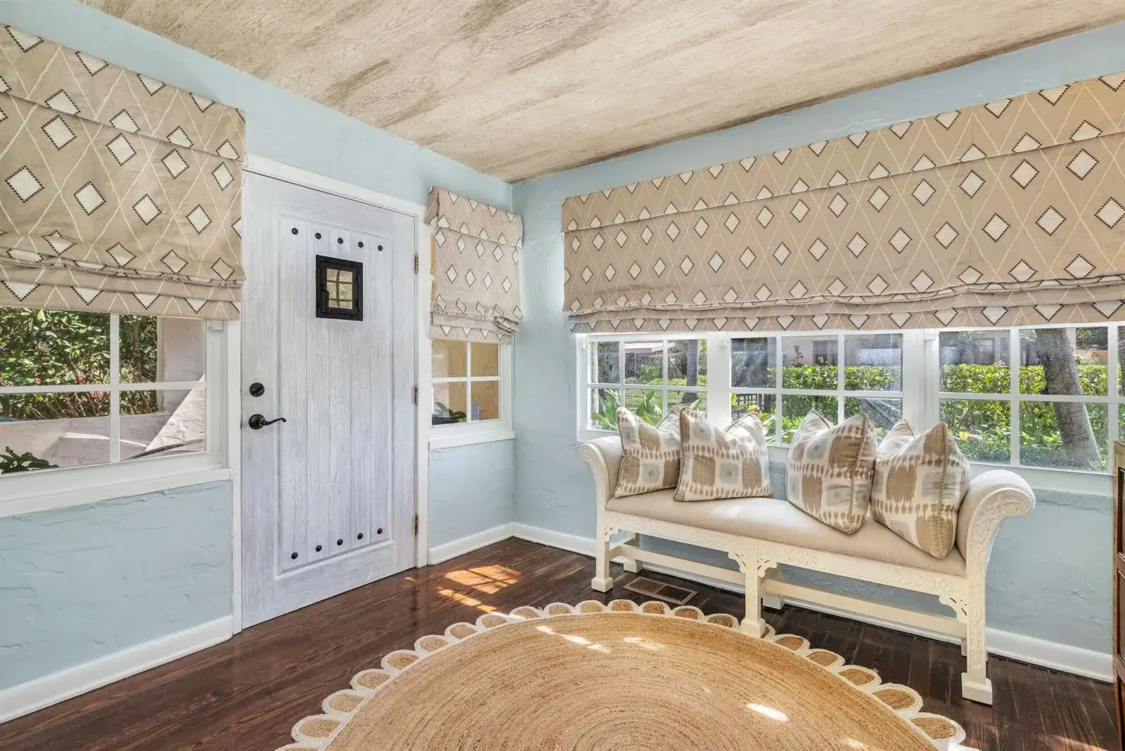 3213 Vincent Road, West Palm Beach FL 33405 photo 3