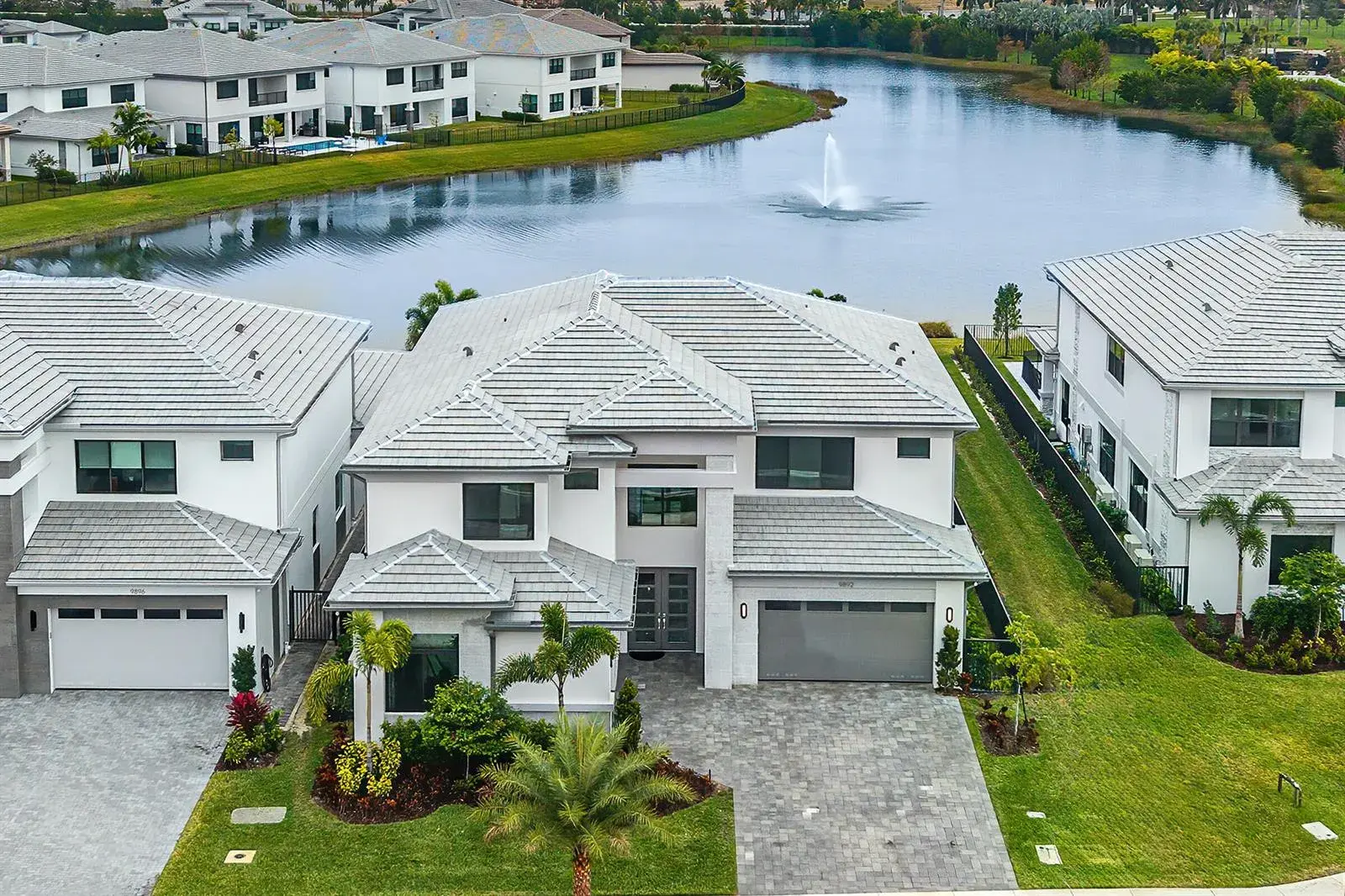 9892 Migration Point, Palm Beach Gardens FL 33412