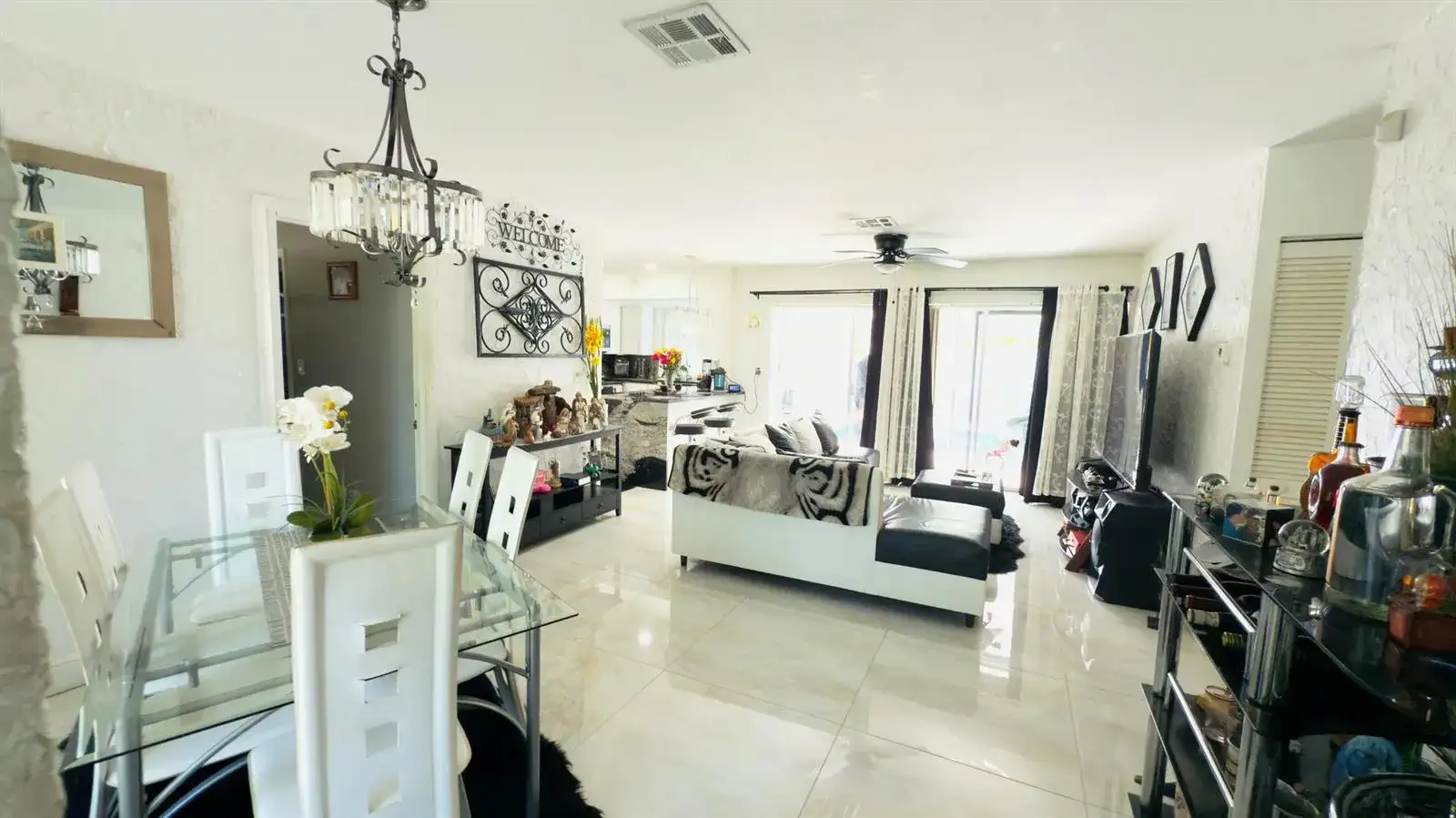 230 NE 25th Street, Pompano Beach FL 33064 photo 2