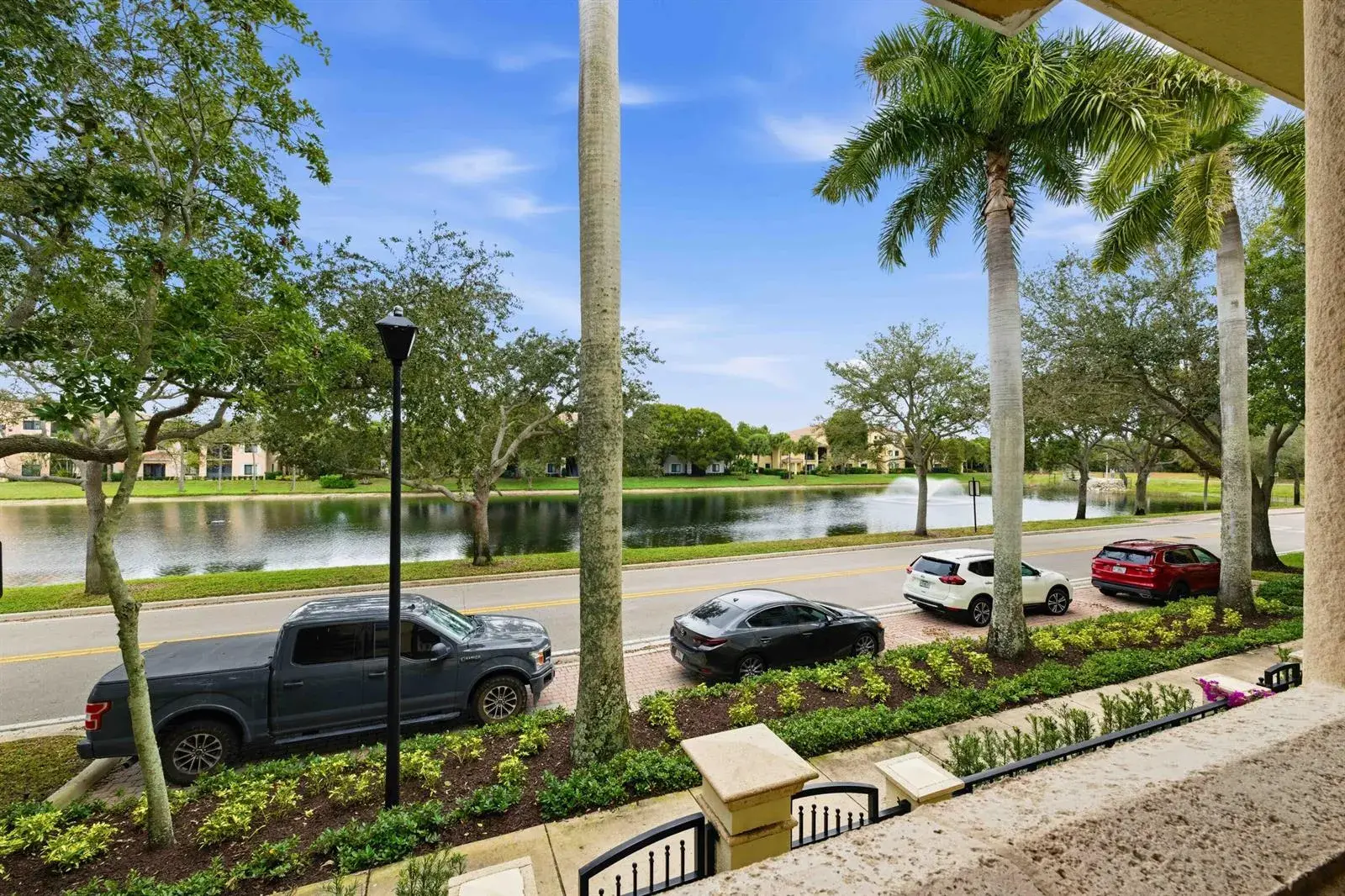 11850 Valencia Gardens Avenue, Palm Beach Gardens FL 33410
