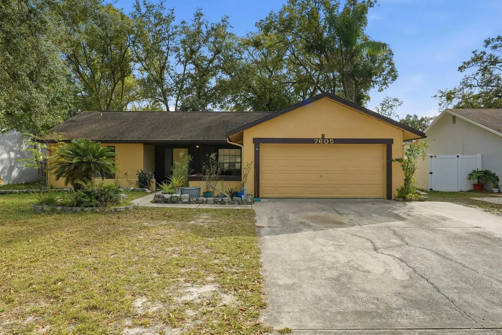 7605 N Sanibel Circle, Tampa FL 33637
