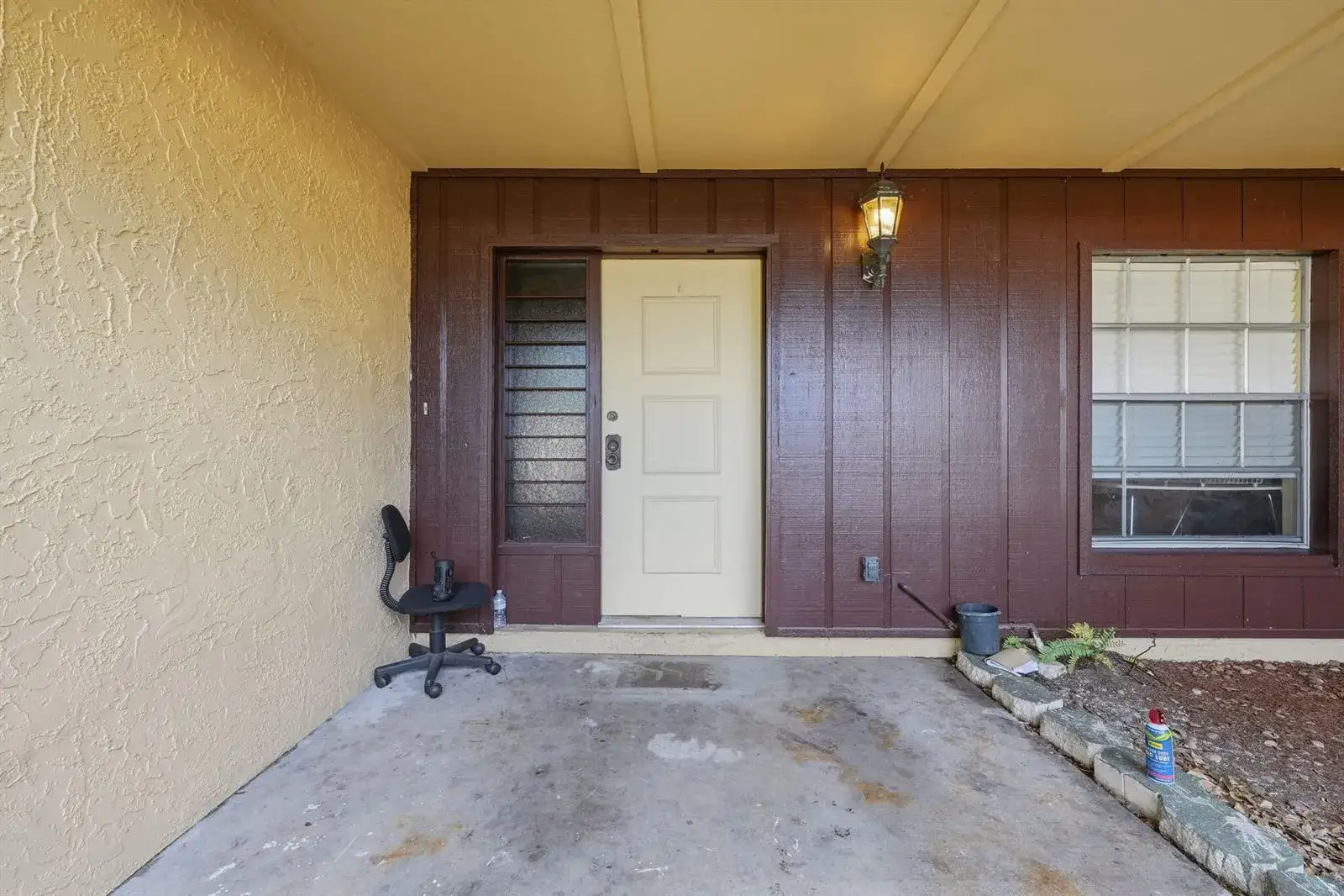 7605 N Sanibel Circle, Tampa FL 33637 photo 5