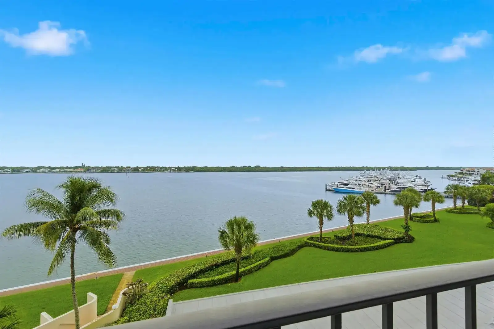 126 Lakeshore Drive # 526, North Palm Beach FL 33408 photo 2