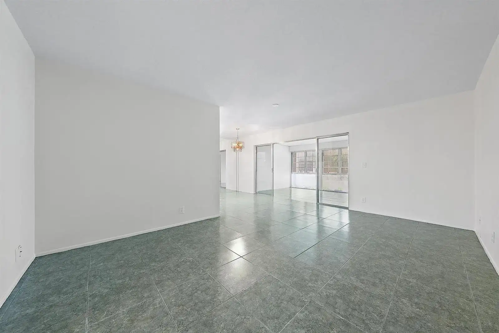 2638 Gately Drive E # 45, West Palm Beach FL 33415 photo 3