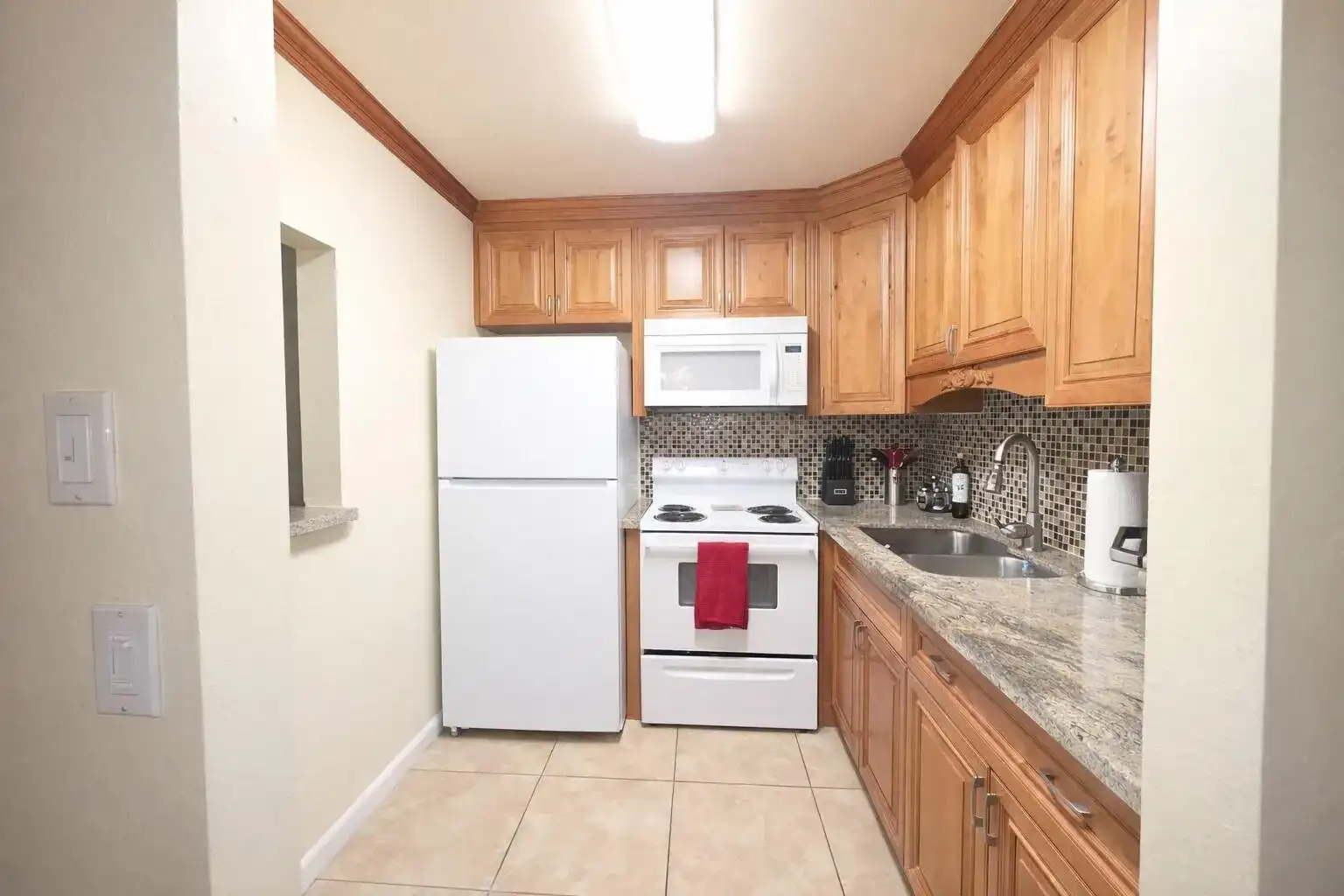 204 Kent L # L, West Palm Beach FL 33417
