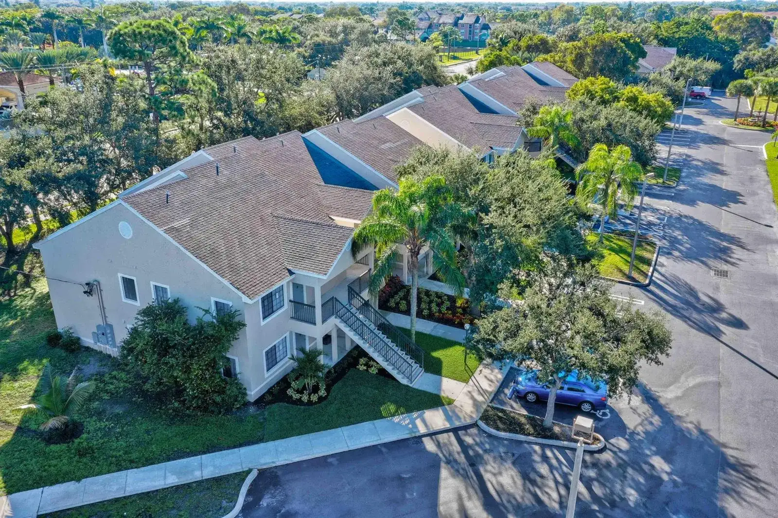 4685 N Haverhill Road # A8, West Palm Beach FL 33417 photo 2