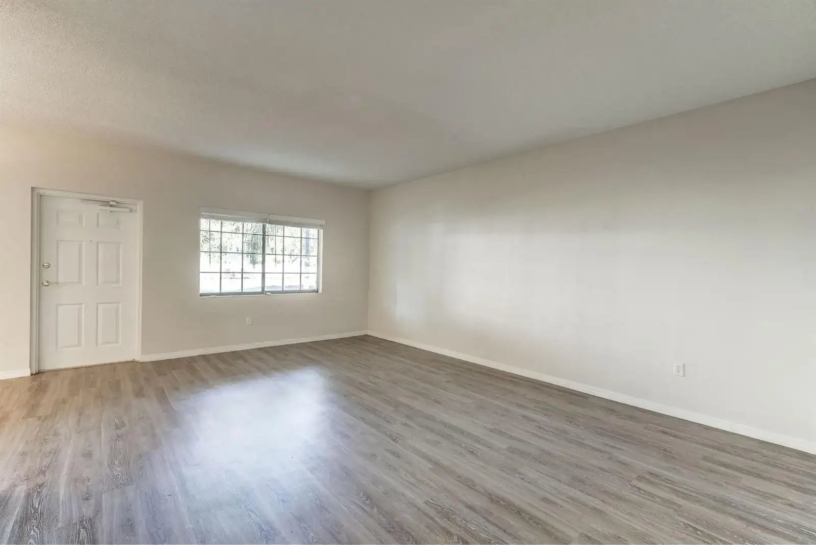 4685 N Haverhill Road # A8, West Palm Beach FL 33417 photo 4