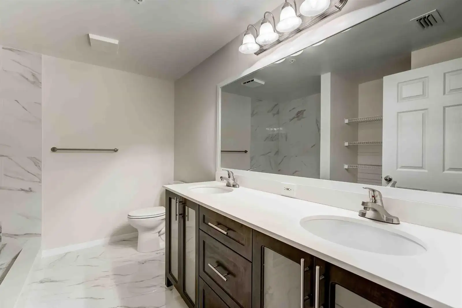 4685 N Haverhill Road # A8, West Palm Beach FL 33417 photo 5