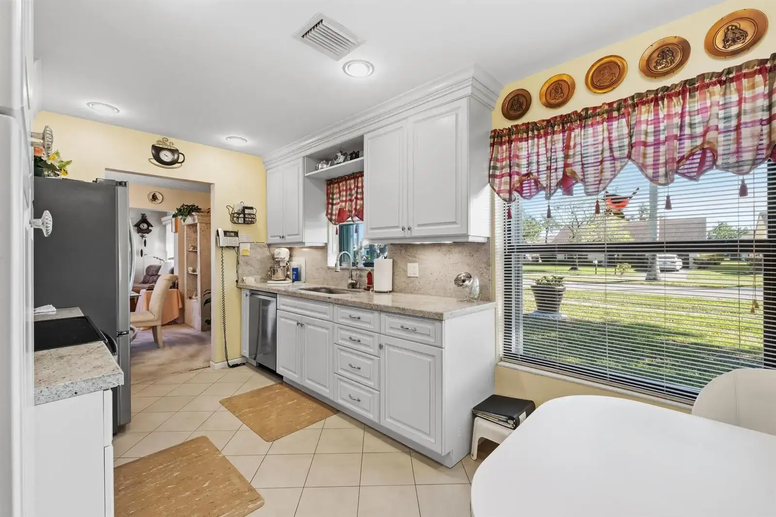 6251 Blue Baneberry Lane, FL 33463 photo 4