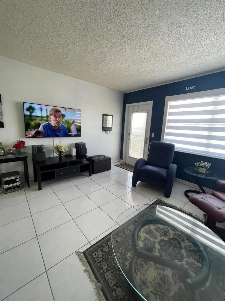3019 Harwood C # 3019, Deerfield Beach FL 33442 photo 5