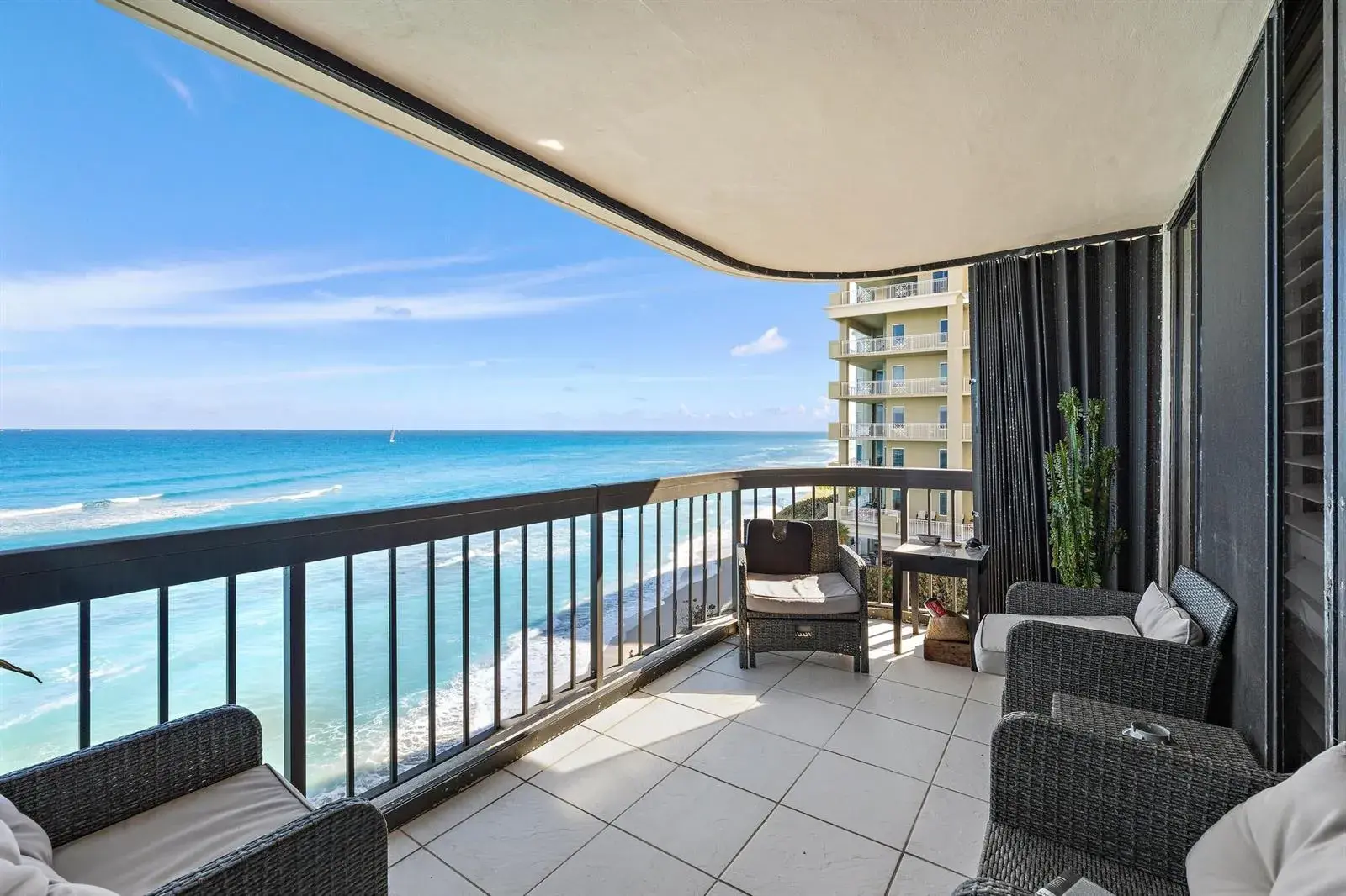 5380 N Ocean Drive # 6d, Singer Island FL 33404