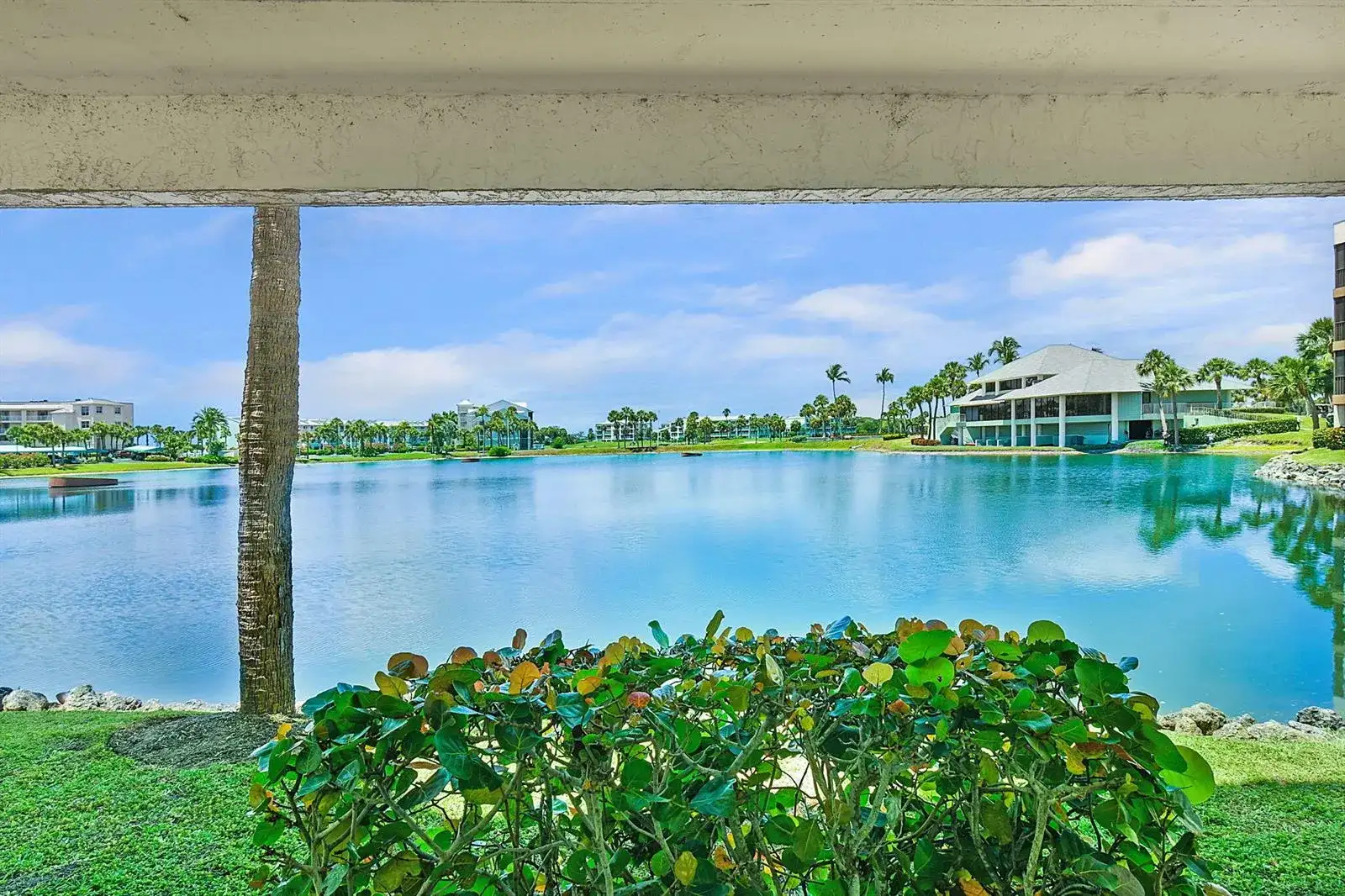 221 NE Plantation Road # 211, Stuart FL 34996 photo 3