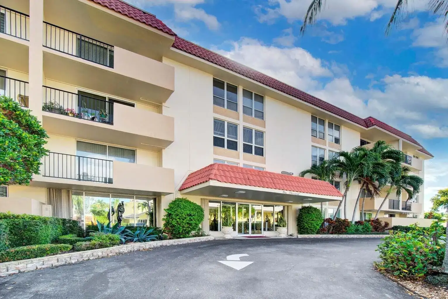 1000 Spanish River Road # 3k, Boca Raton FL 33432 photo 2
