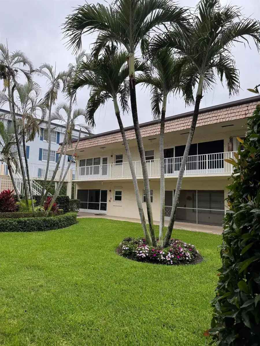 632 Snug Harbor Drive # D6, Boynton Beach FL 33435 photo 3