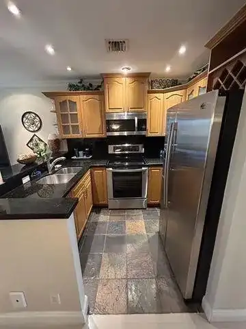 9141 Sunrise Lakes Boulevard # 208, Sunrise FL 33322