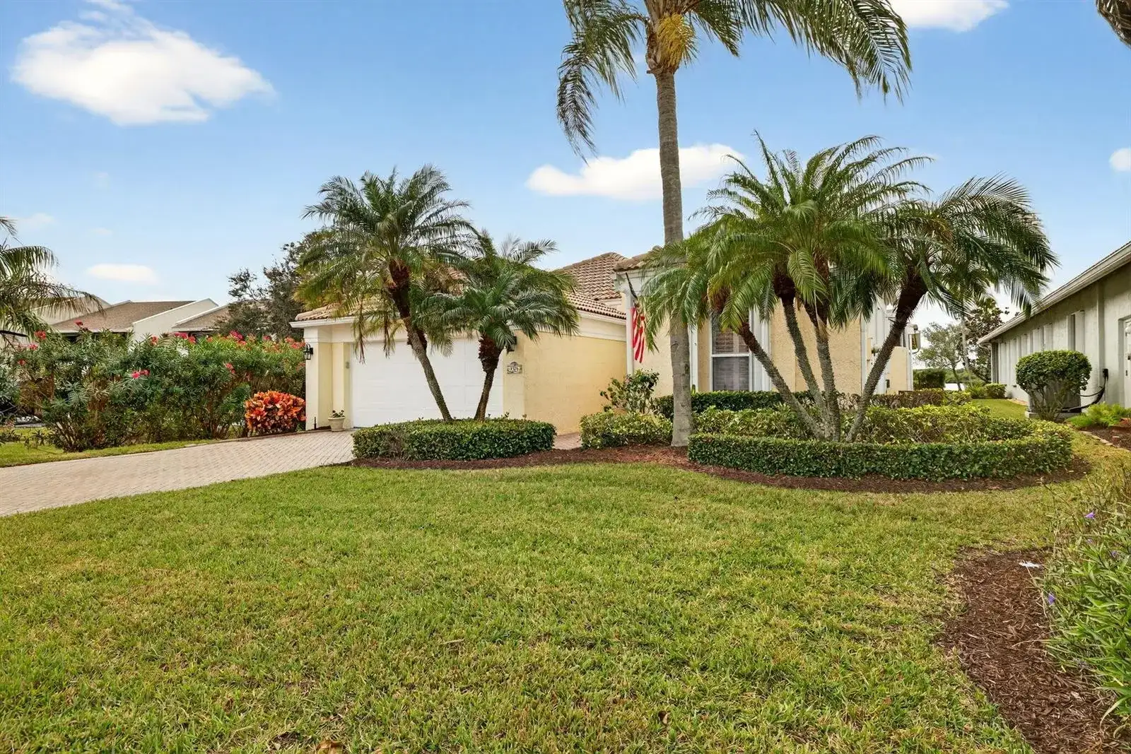 3305 Caracal Drive, Fort Pierce FL 34949 photo 3