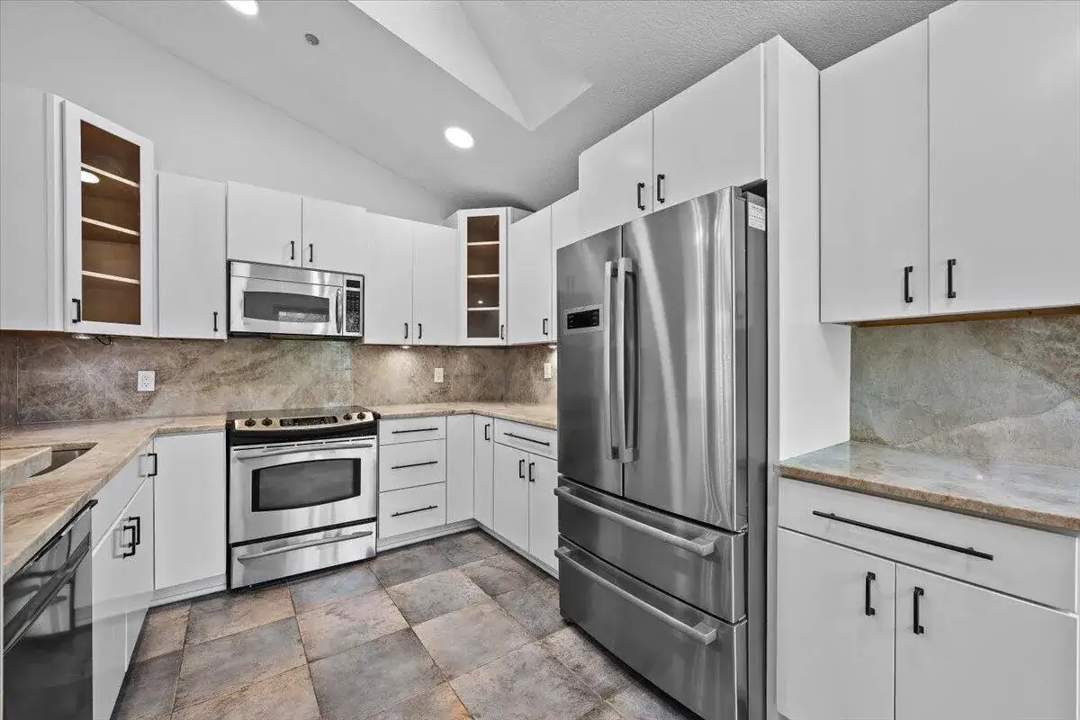 11 Dorchester Circle, Palm Beach Gardens FL 33418