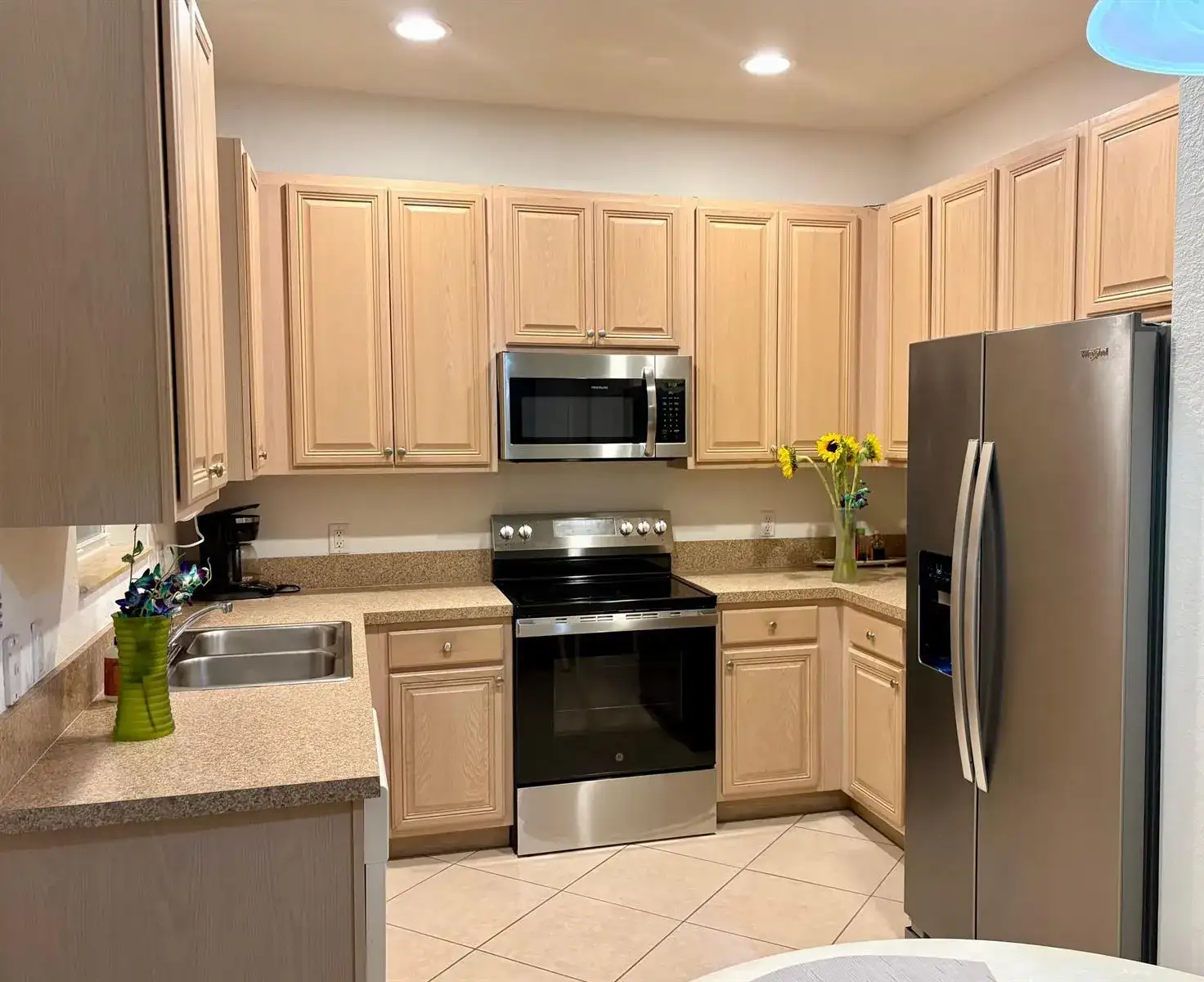 188 W Thatch Palm Circle, Jupiter FL 33458 photo 3